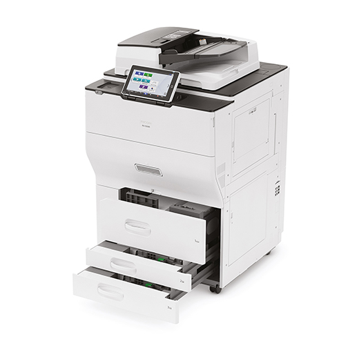 Impresora Ricoh IM C8000, alto rendimiento en grandes empresas